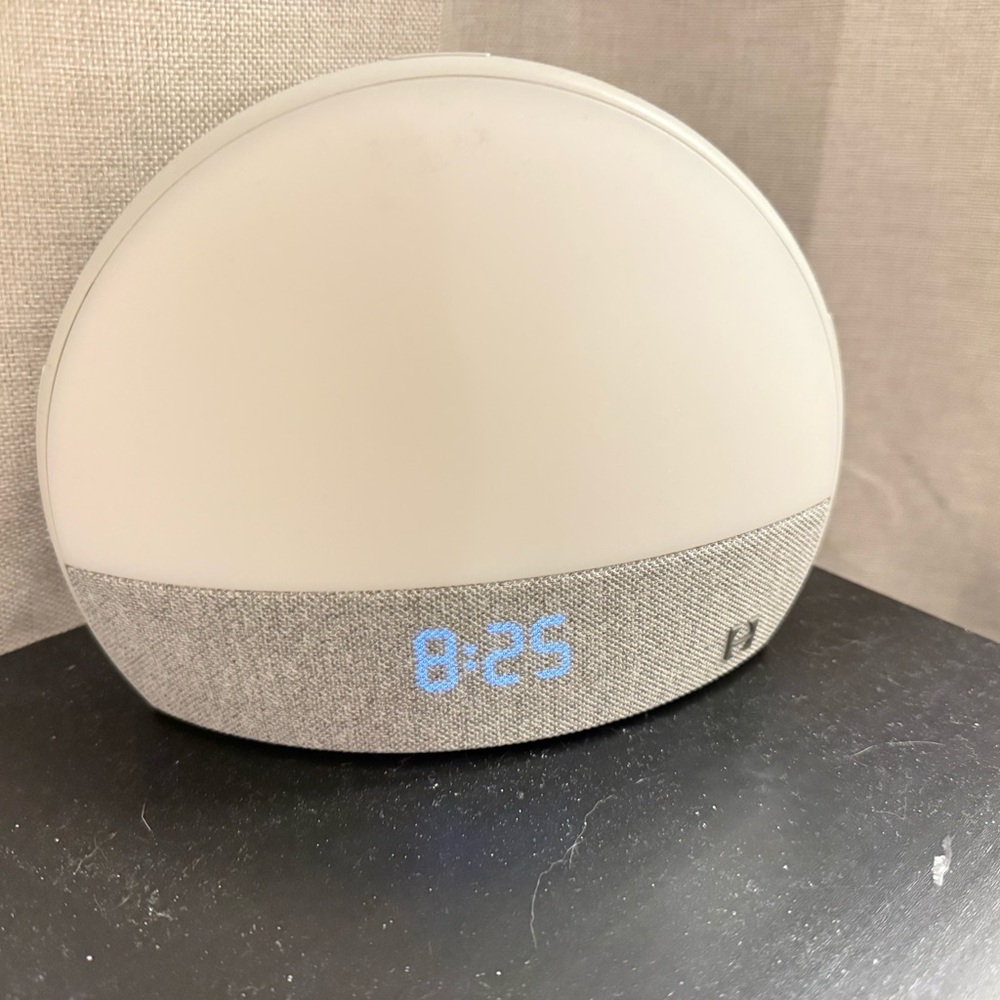 Hatch White and Light Gray Smart Sleep Alarm Night Light